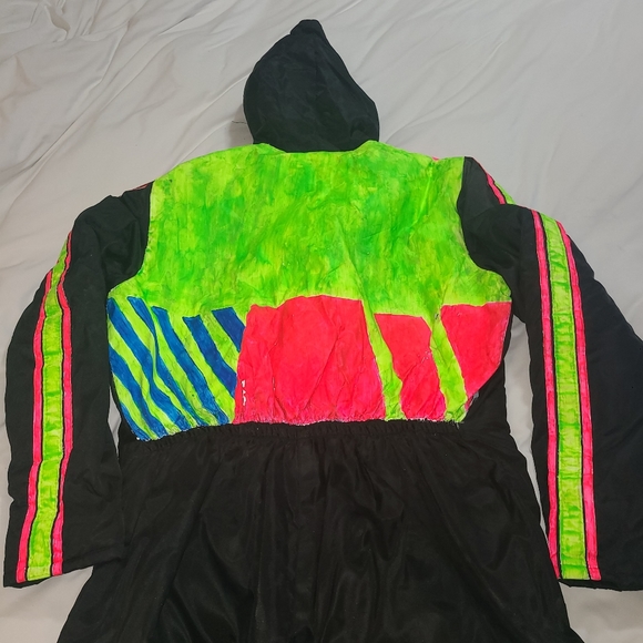 Handpainted Ski Suit / Snow Suit - Picture 7 of 14